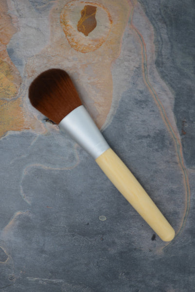 Cheek Stain Brush-Curved